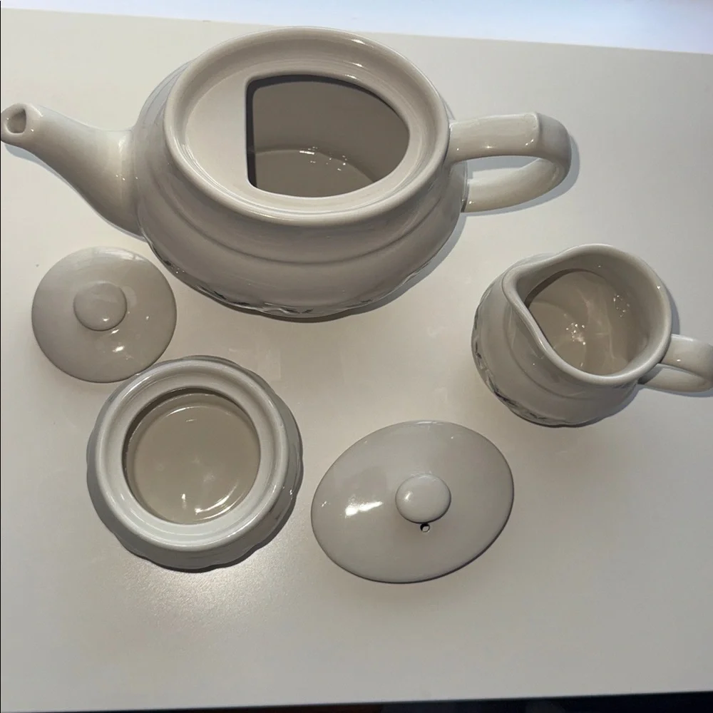 Longaberger Pottery Cream Teapot -Sugar And‎ Cream Set